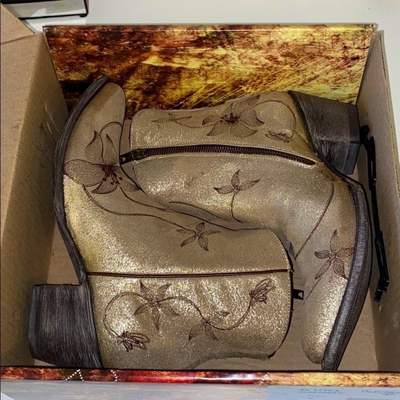 NIB Old Gringo metallic gold Flora Loca ankle boot - Picture 12 of 14
